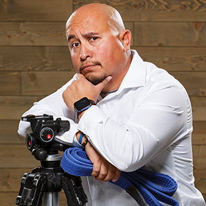 MMC_christian shoots Christian Alonzo - Photographer at Momentum Marketing